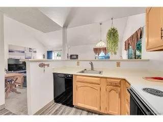 Photo #5: 2847510 Listing