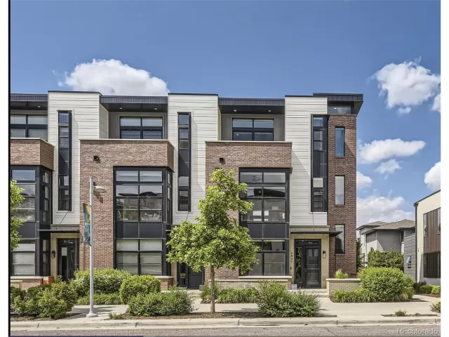 MLS: 2848118 Condo For Sale