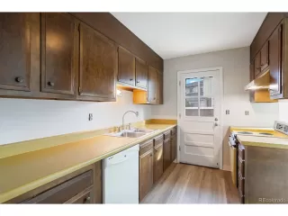 Photo #4: 2848491 Listing