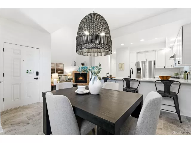 MLS: 2848528 Condo For Sale