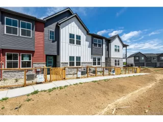 Photo #4: 2849038 Listing