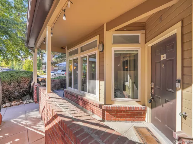 MLS: 2855268 Condo For Sale