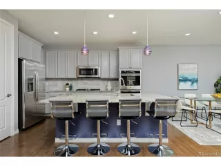 Photo #6: 2858888 Listing