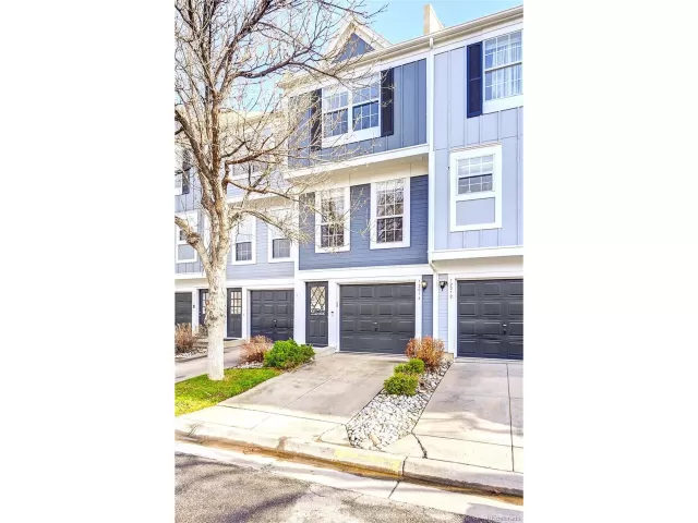 MLS: 2872181 Condo For Sale