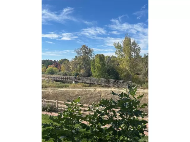 MLS: 2873530 Condo For Sale