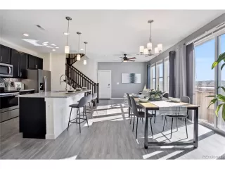 Photo #2: 2877909 Listing