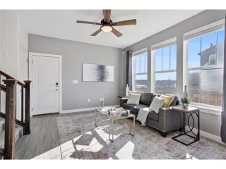 Photo #3: 2877909 Listing