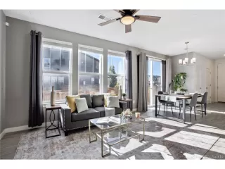 Photo #4: 2877909 Listing