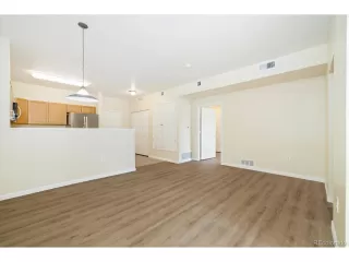 Photo #3: 2880632 Listing