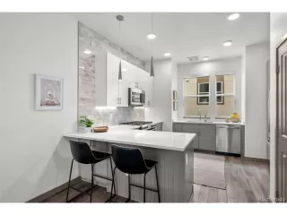 Photo #6: 2881871 Listing