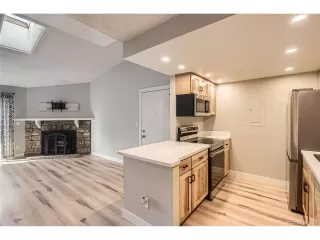 Photo #6: 2881929 Listing