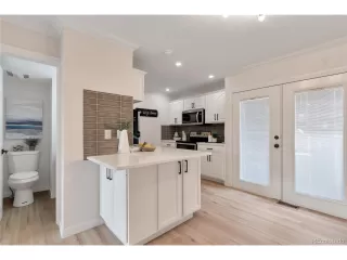 Photo #4: 2888162 Listing