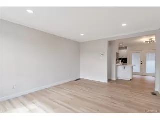 Photo #6: 2888162 Listing