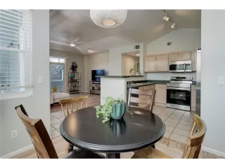 Photo #6: 2890542 Listing