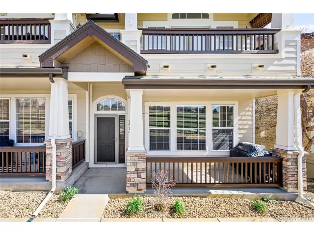 MLS: 2895402 Condo For Sale