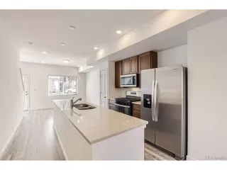 Photo #3: 2898249 Listing