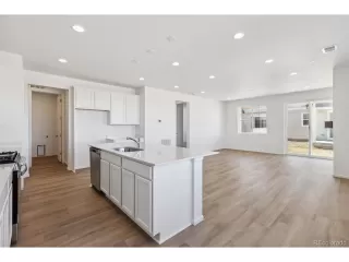 Photo #3: 2900242 Listing 