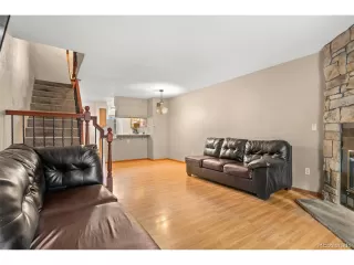 Photo #2: 2901340 Listing