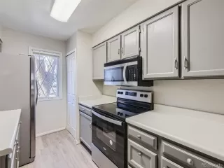 Photo #2: 2902908 Listing