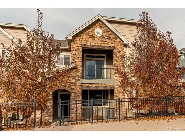 MLS: 2905962 Condo For Sale