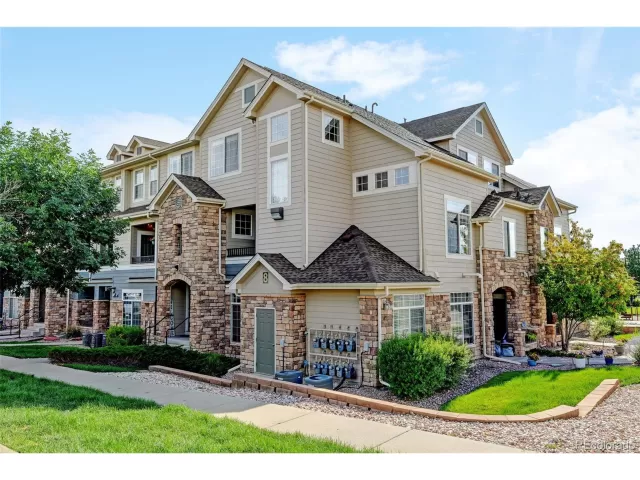 MLS: 2906169 Condo For Sale