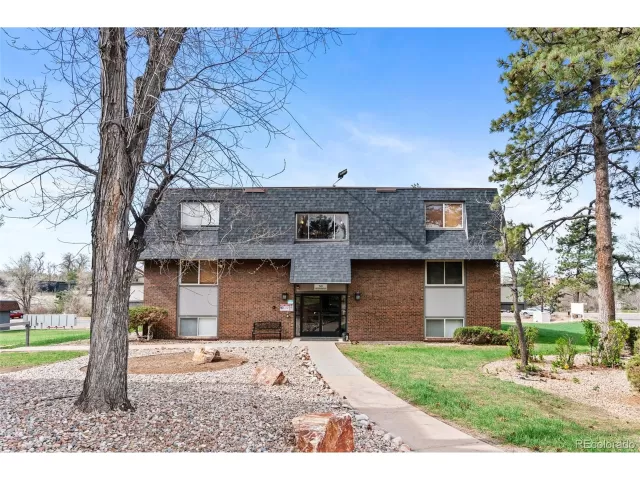 MLS: 2907382 Condo For Sale