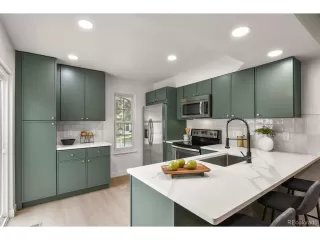 Photo #5: 2910402 Listing 
