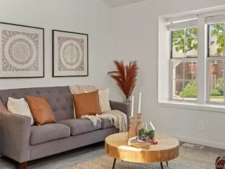 Photo #5: 2910471 Listing