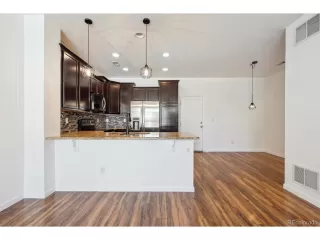 Photo #3: 2916187 Listing 