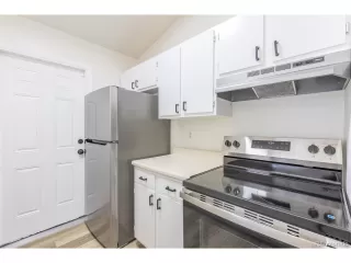 Photo #3: 2916925 Listing