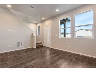 Photo #2: 2920947 Listing