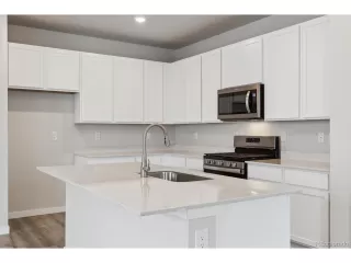 Photo #2: 2921462 Listing 