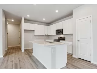 Photo #3: 2921462 Listing 