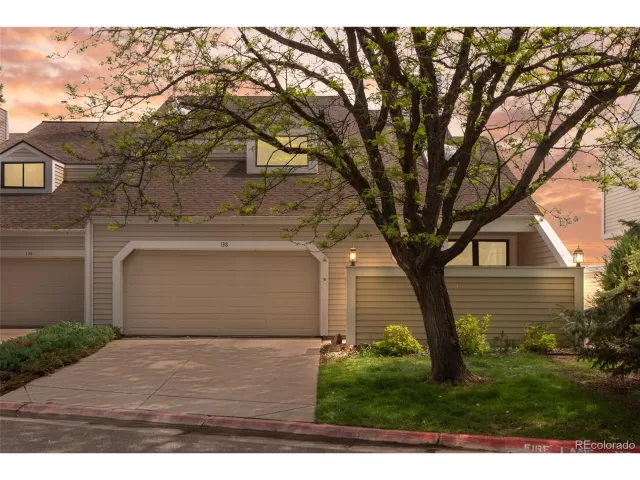 MLS: 2925812 Condo For Sale