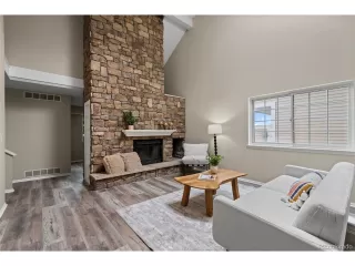 Photo #5: 2925812 Listing