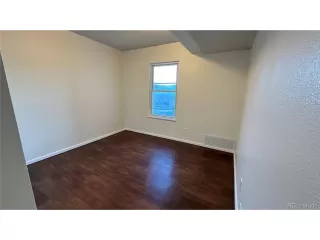 Photo #5: 2926459 Listing