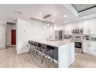 Photo #3: 2927858 Listing