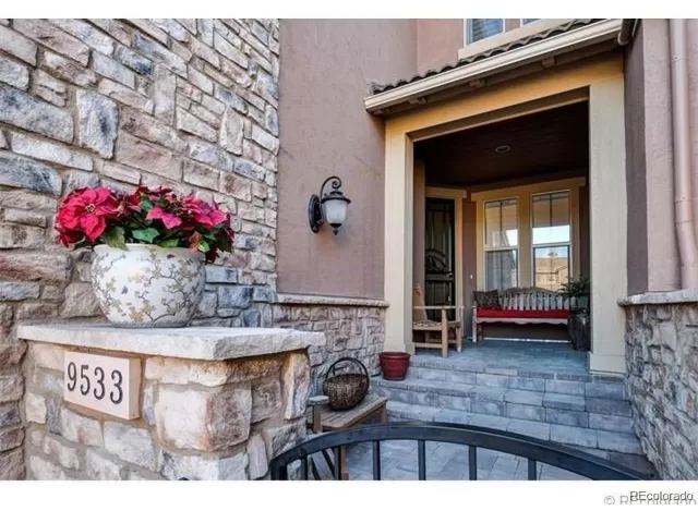 MLS: 2932516 Condo For Sale