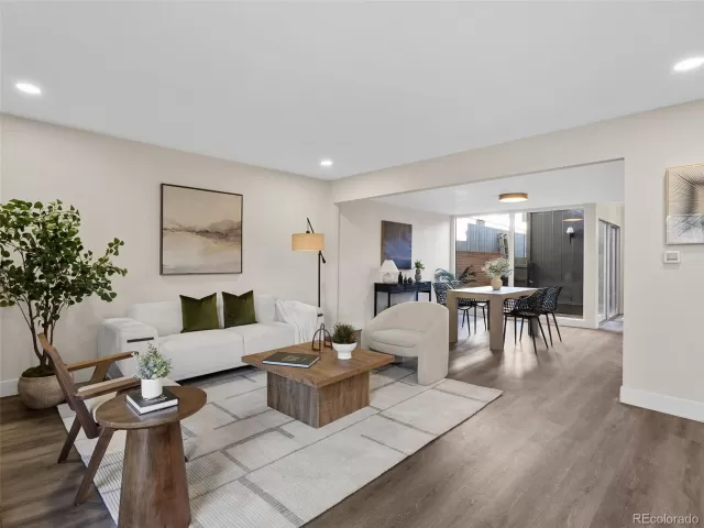 MLS: 2933504 Condo For Sale