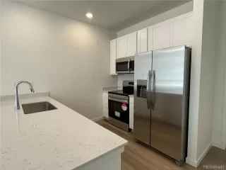 Photo #4: 2936125 Listing