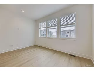 Photo #5: 2938601 Listing 