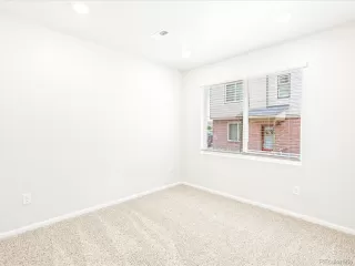 Photo #2: 2940839 Listing