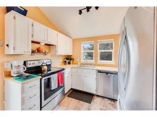 Photo #4: 2950009 Listing 