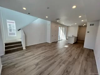 Photo #2: 2955418 Listing