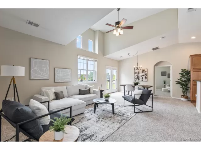 MLS: 2956253 Condo For Sale