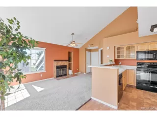 Photo #3: 2959445 Listing