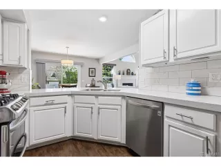 Photo #3: 2960757 Listing