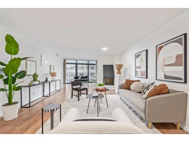 MLS: 2961346 Condo For Sale