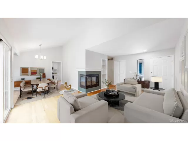 MLS: 2962404 Condo For Sale