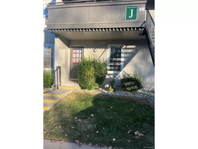 MLS: 2967033 Condo For Sale